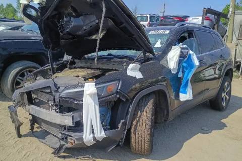 Photo of 2019 Jeep Cherokee