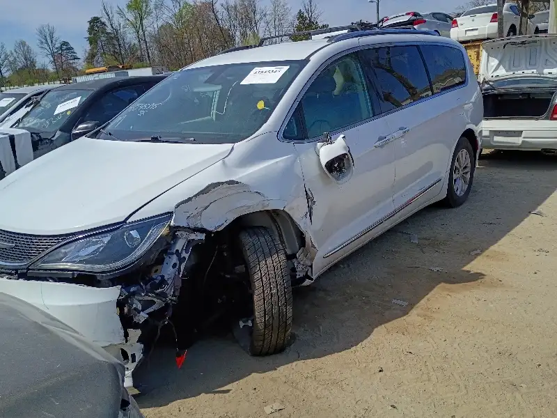 Photo of 2018 Chrysler Pacifica