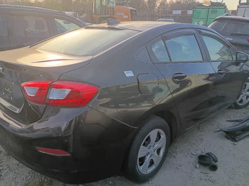 Photo of 2018 Chevrolet Cruze