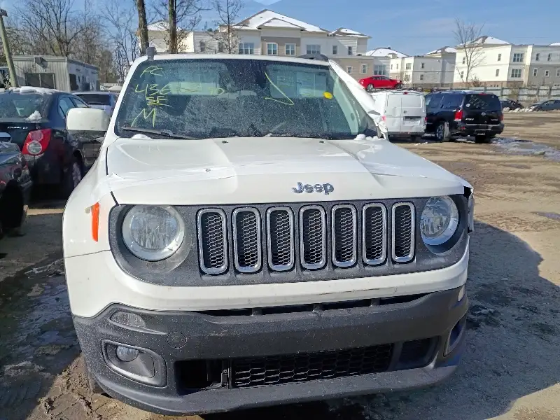 Photo of 2018 Jeep Renegade