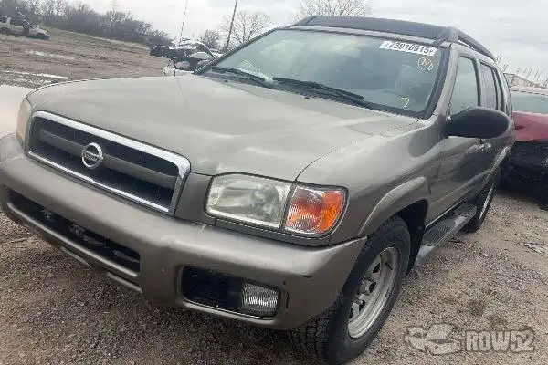 Photo of 2003 Nissan Pathfinder