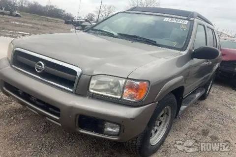 Photo of 2003 Nissan Pathfinder