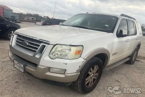 Photo of 2010 Ford Explorer