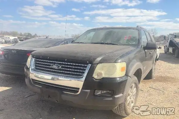Photo of 2006 Ford Explorer