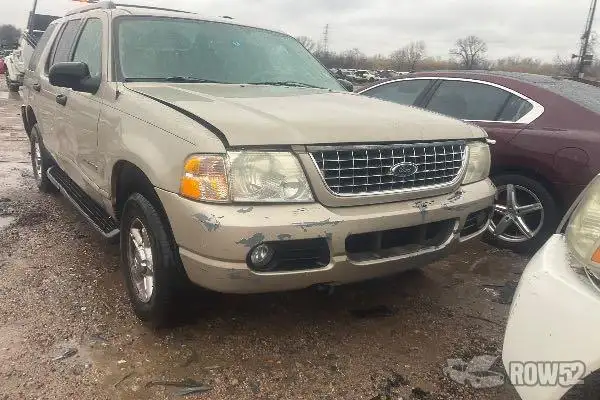 Photo of 2005 Ford Explorer