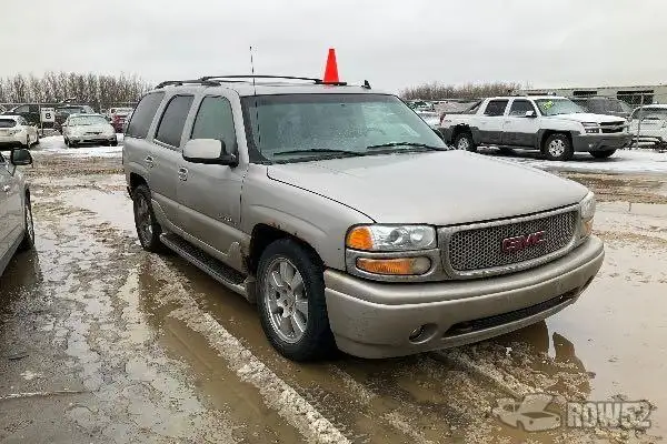 Photo of 2006 GMC Yukon Denali