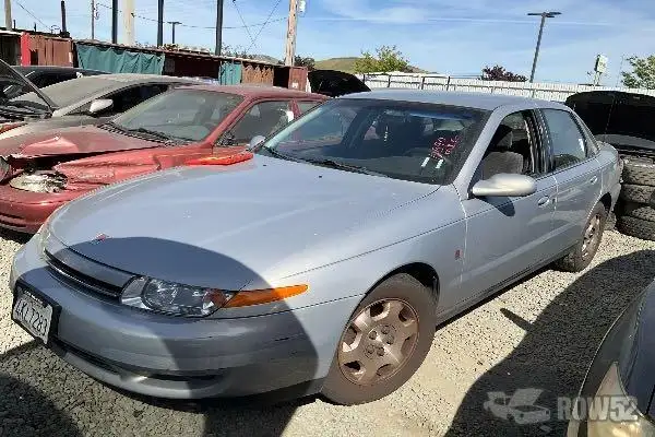 Photo of 2000 Saturn LS