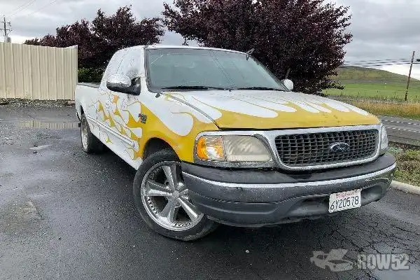 Photo of 1998 Ford F-150
