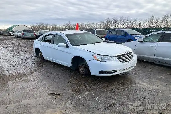 Photo of 2013 Chrysler 200