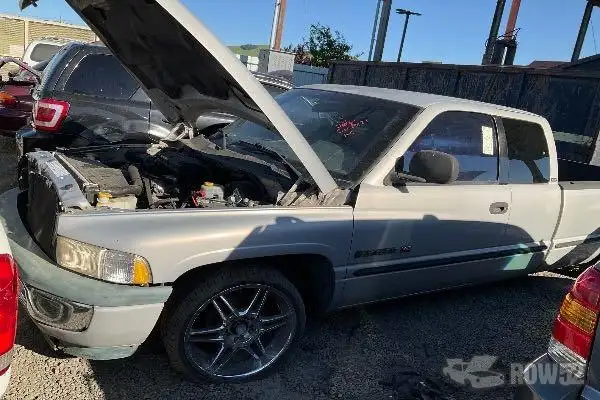 Photo of 1998 Dodge Ram 1500