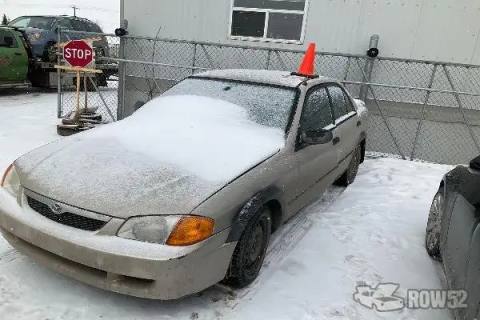 Photo of 2000 Mazda Protege