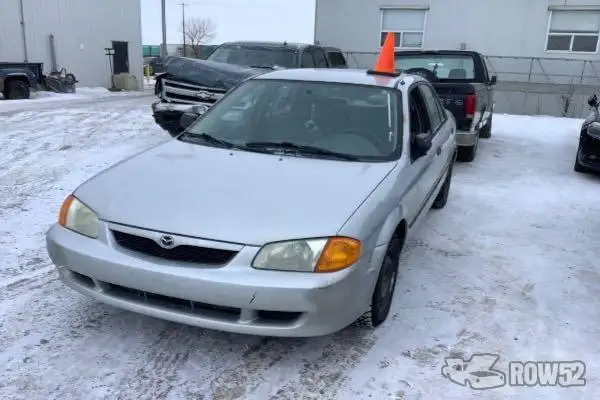 Photo of 2000 Mazda Protege