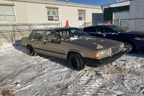 Photo of 1991 Volvo 740