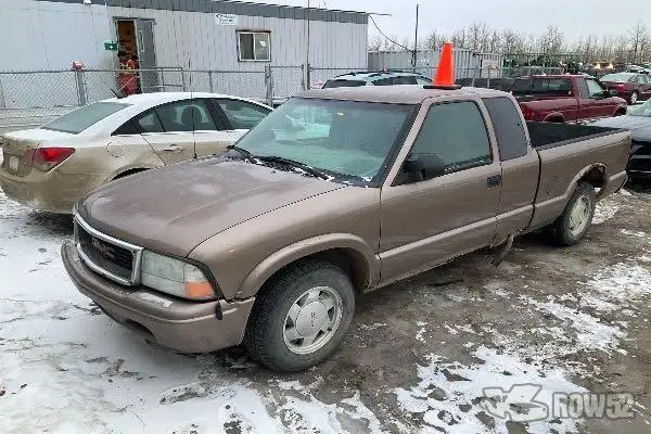 Photo of 2003 GMC Sonoma
