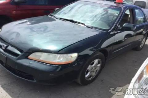 Photo of 2000 Honda Accord