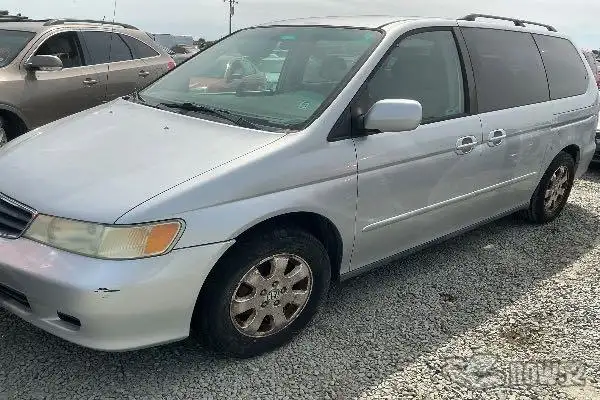 Photo of 2004 Honda Odyssey