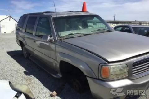 Photo of 2000 Cadillac Escalade