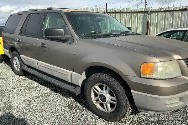 Photo of 2003 Ford Expedition