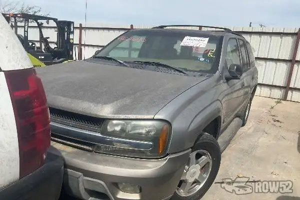 Photo of 2002 Chevrolet Trailblazer