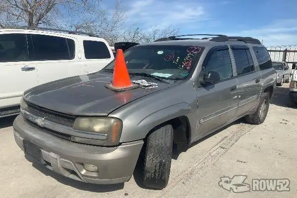 Photo of 2002 Chevrolet Trailblazer