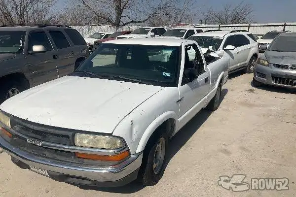 Photo of 2000 GMC Sonoma