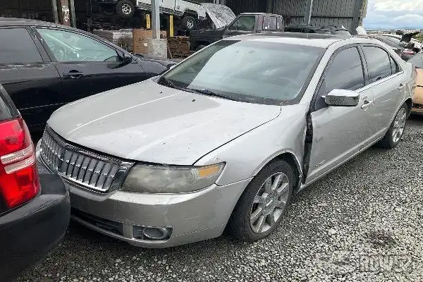 Photo of 2008 Lincoln MKZ