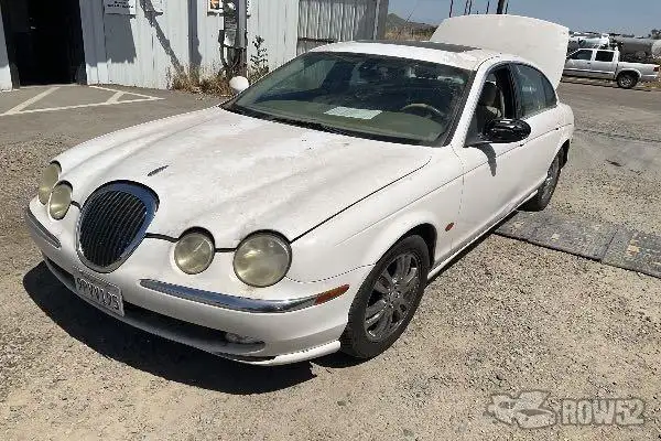 Photo of 2003 Jaguar S-Type