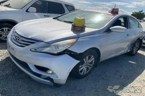 Photo of 2013 Hyundai Sonata