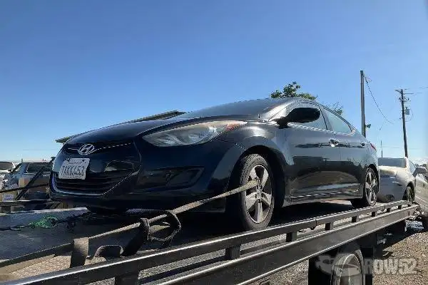 Photo of 2013 Hyundai Elantra