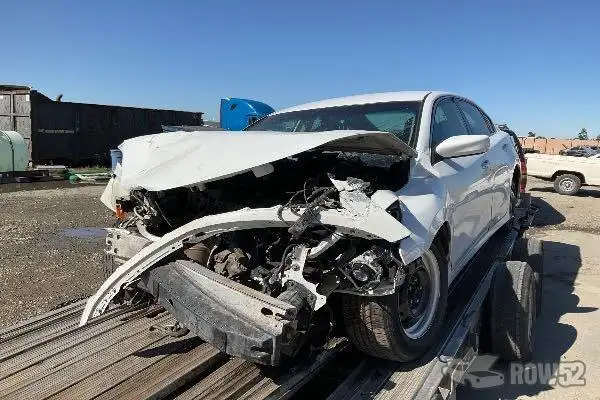 Photo of 2015 Nissan Altima