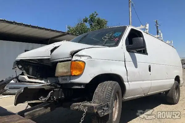 Photo of 2006 Ford Econoline