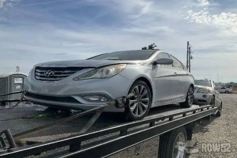 Photo of 2011 Hyundai Sonata