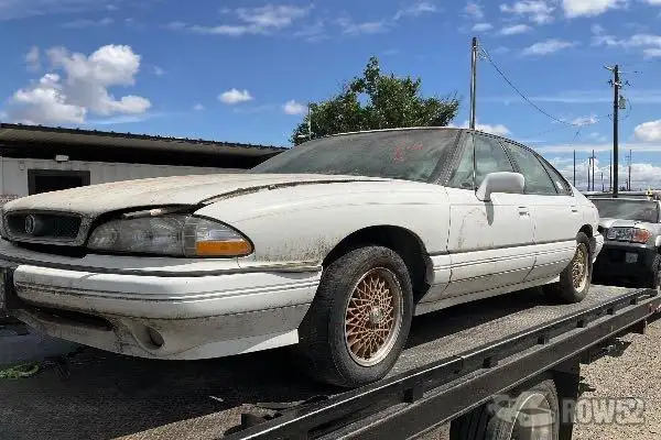 Photo of 1995 Pontiac Bonneville