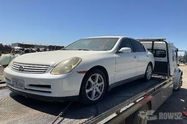 Photo of 2004 Infiniti G35
