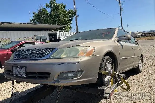 Photo of 2000 Toyota Avalon