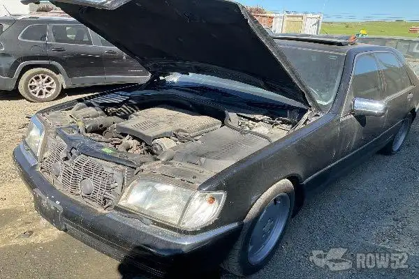 Photo of 1999 Mercedes-Benz S-Class