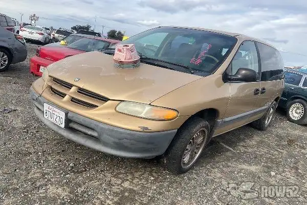 Photo of 1997 Dodge Caravan