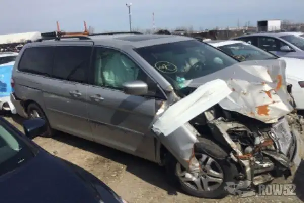 Photo of 2005 Honda Odyssey