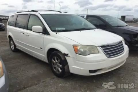 Photo of 2008 Chrysler Town & Country