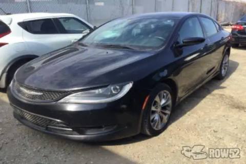 Photo of 2015 Chrysler 200
