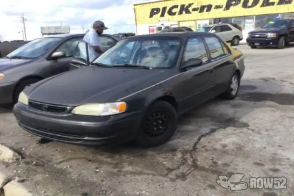 Photo of 1999 Toyota Corolla