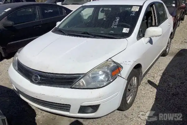 Photo of 2011 Nissan Versa