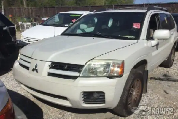 Photo of 2005 Mitsubishi Endeavor