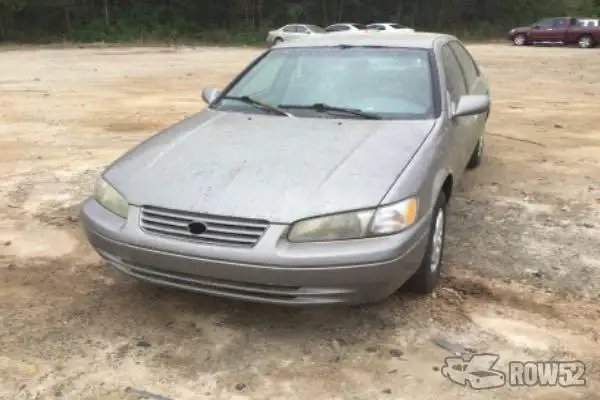 Photo of 1998 Toyota Camry