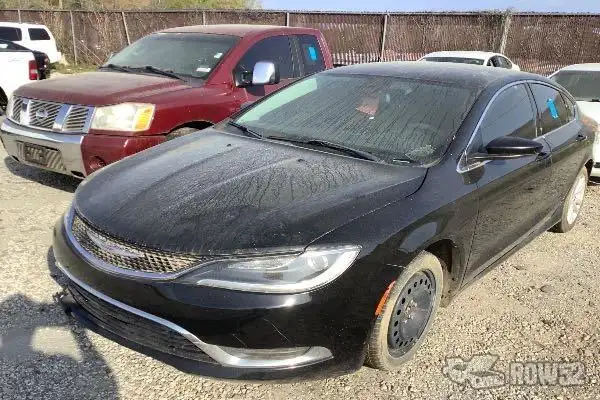 Photo of 2015 Chrysler 200