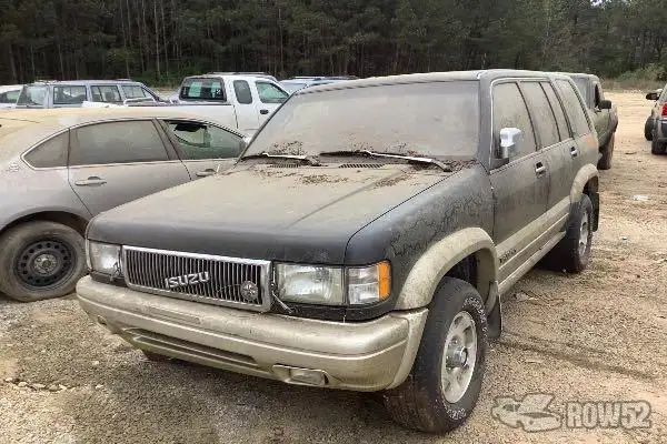 Photo of 1995 Isuzu Trooper