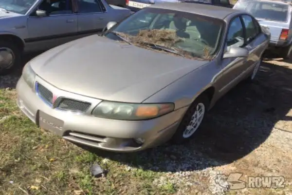 Photo of 2004 Pontiac Bonneville