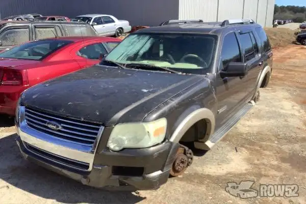 Photo of 2006 Ford Explorer