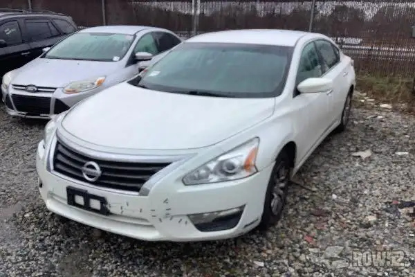 Photo of 2014 Nissan Altima