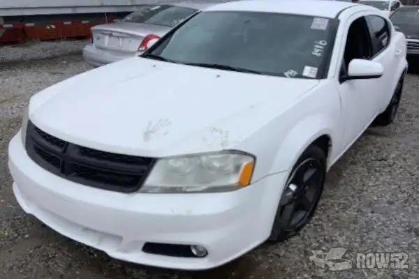 Photo of 2013 Dodge Avenger
